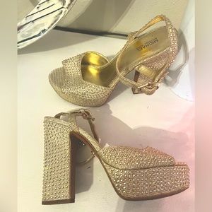 Michael Kors Bennett Platform Gold Sequin Sandal size 7.5